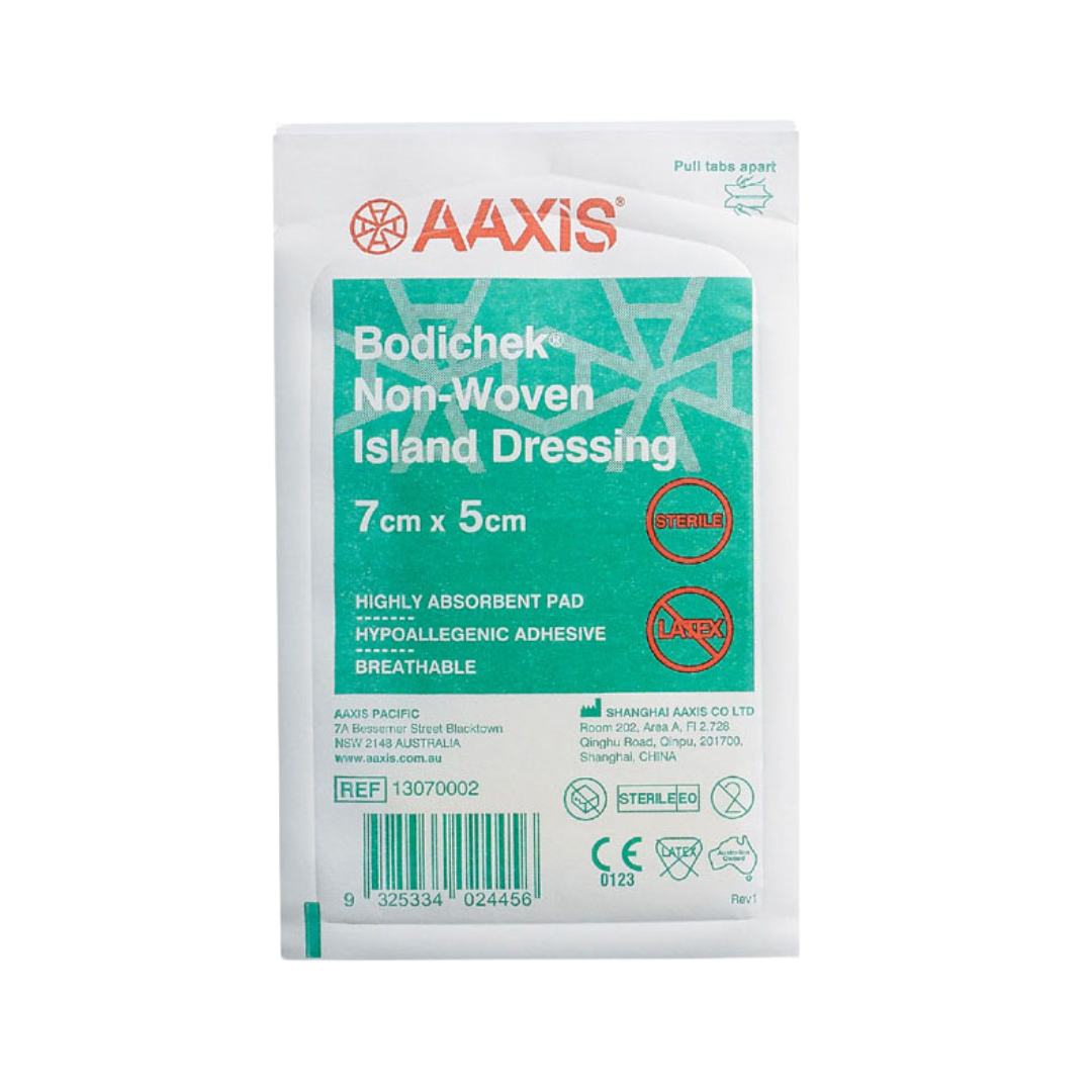 AAXIS Bodichek Non-Woven Island Dressing 7cm x 5cm – sterile, hypoallergenic, breathable, and highly absorbent wound care pad.
